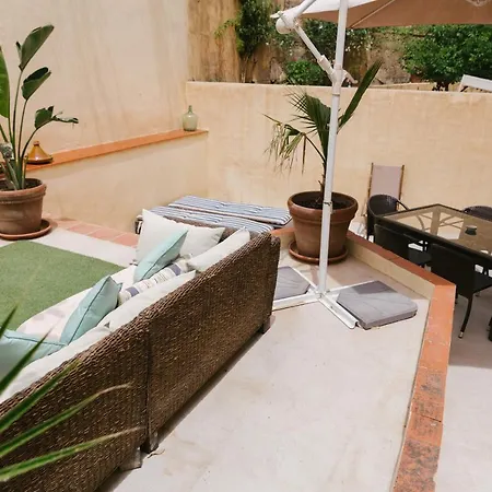Ambb-private Patio-steps Away From Old Town *