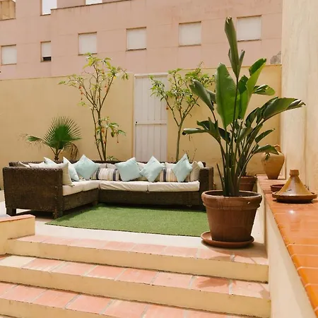 Ambb-private Patio-steps Away From Old Town Daire *