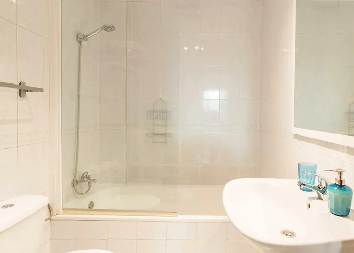 Ambb-private Patio-steps Away From Old Town Apartment *